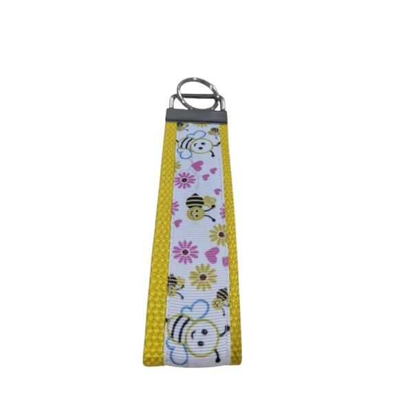 Bumblebee Keychain Wristlet Handmade Fabric Key FOB Charm Bee Flowers Hearts - Picture 6 of 7